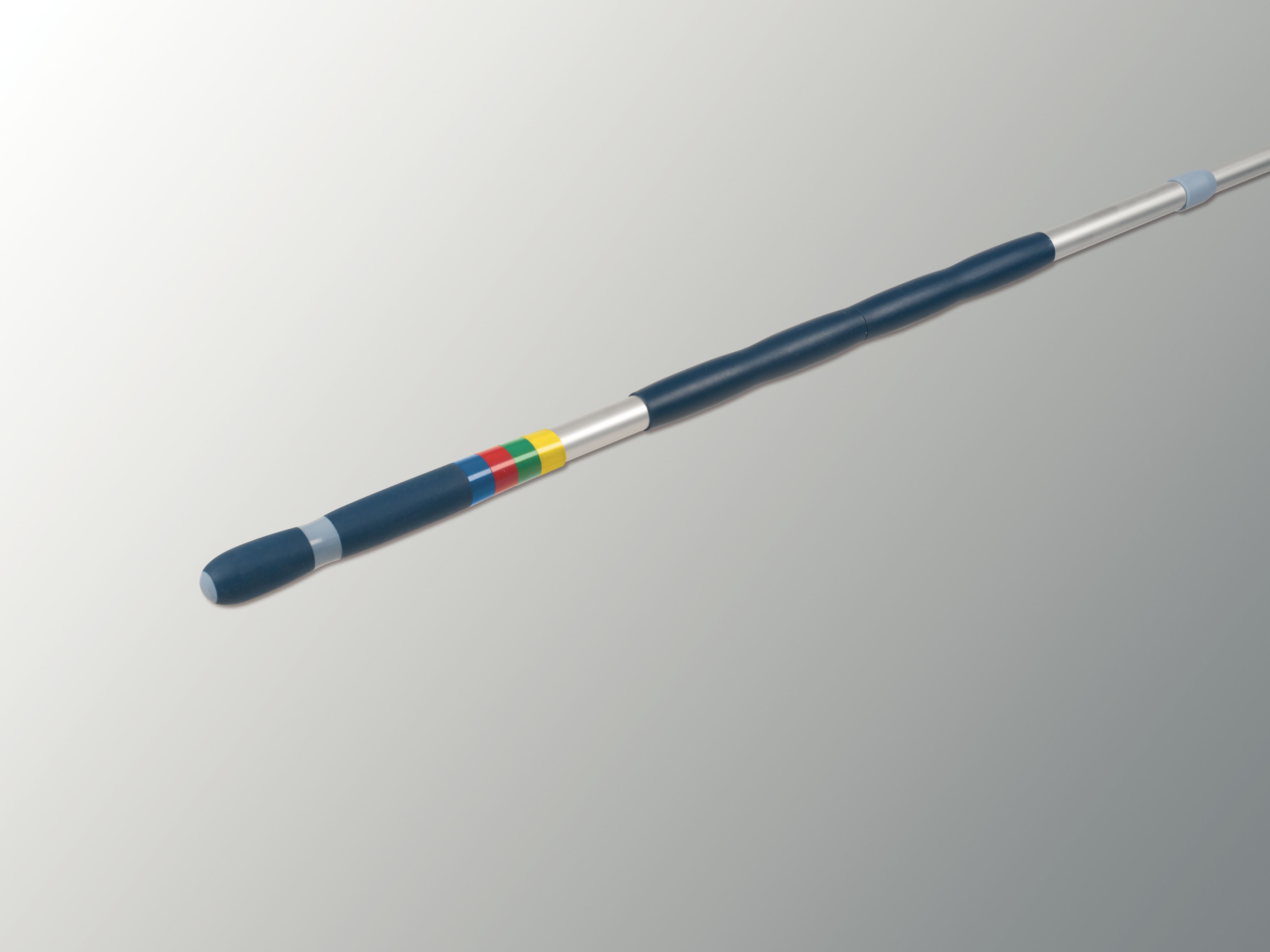 Cover Image | Quattro telescopic handle - 11006793